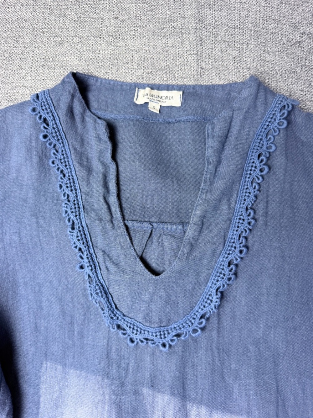 Via Signoria Italian Linen100% Tunic in Dusty Blue - Picture 10 of 14